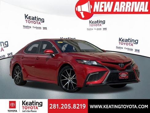Certified 2023 Toyota Camry SE w/ Convenience Package image 1