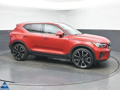Used 2023 Volvo XC40 B5 Ultimate w/ Climate Package