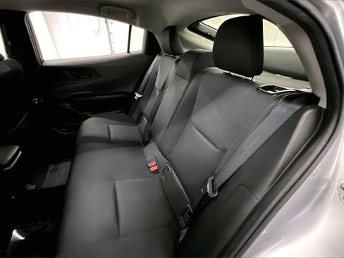 Used 2024 Toyota Prius LE image 20