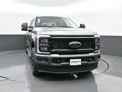 New 2026 Ford F250 XLT w/ XLT Premium Package image 18