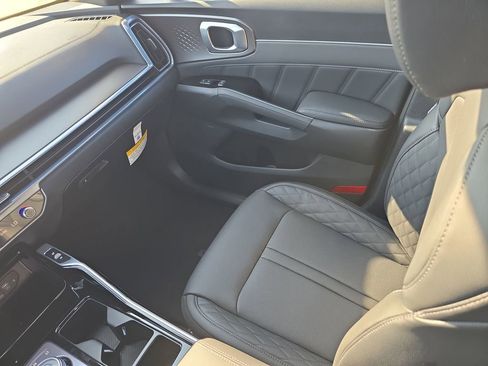 New 2026 Kia Sorento SX Prestige image 18