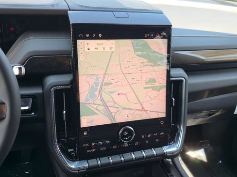 New 2026 GMC Yukon XL Elevation w/ Elevation Premium Package AWD/4WD image 14