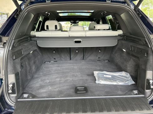 Used 2024 BMW X5 xDrive40i w/ M Sport Package AWD/4WD image 42