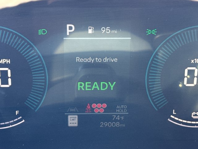Used 2024 Hyundai Santa Fe SEL FWD image 18