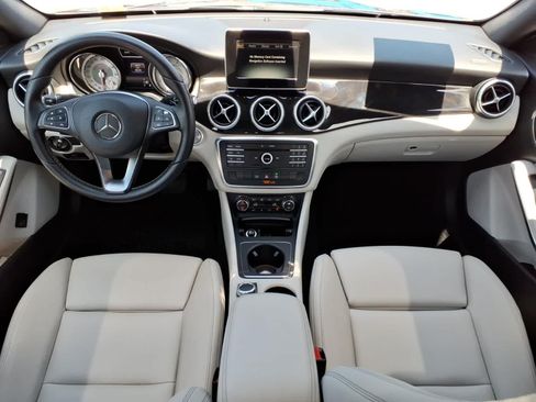 Used 2016 Mercedes-Benz CLA 250 image 10