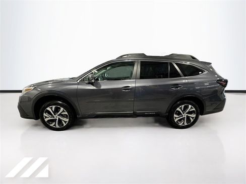 Used 2022 Subaru Outback Limited image 8