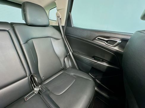 Used 2024 Kia Sportage EX FWD image 14