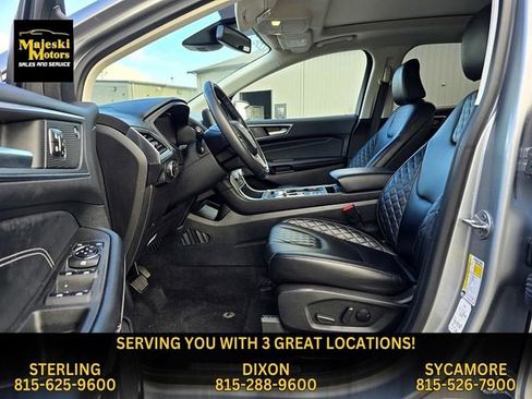 Used 2023 Ford Edge Titanium w/ Cold Weather Package image 3