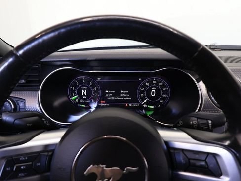 Used 2019 Ford Mustang GT Premium RWD image 23