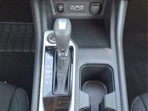 Used 2024 Nissan Sentra SV image 20