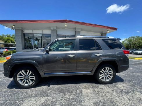 Used 2012 Toyota 4Runner Limited AWD/4WD image 9