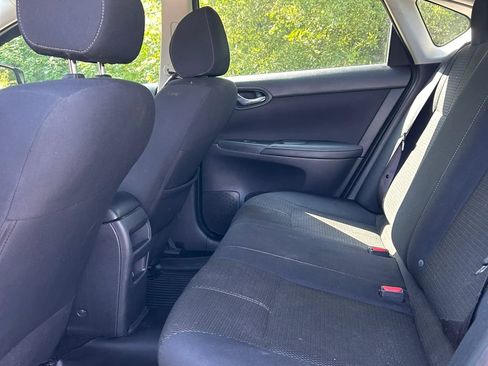 Used 2017 Nissan Sentra S FWD image 5