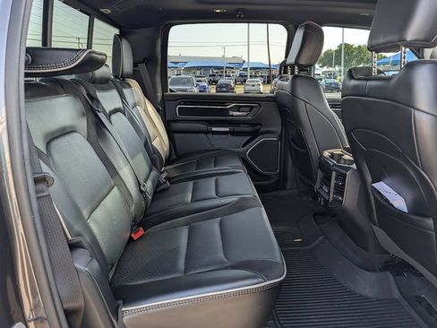Used 2022 RAM 1500 Laramie AWD/4WD image 31