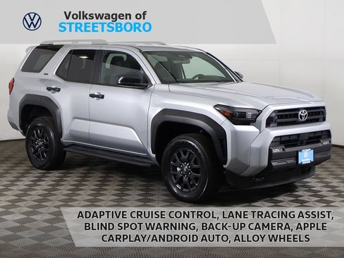 Used 2025 Toyota 4Runner SR5 AWD/4WD image 1