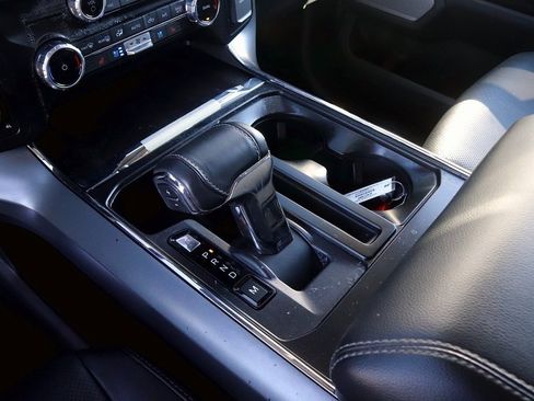 Used 2022 Ford F150 Lariat image 21