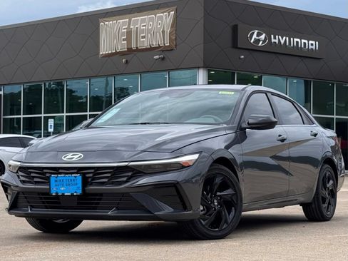 New 2026 Hyundai Elantra SEL Sport Premium FWD image 1