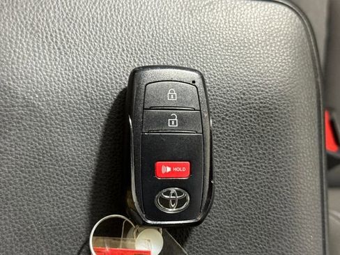 Certified 2024 Toyota Tacoma SR5 image 39