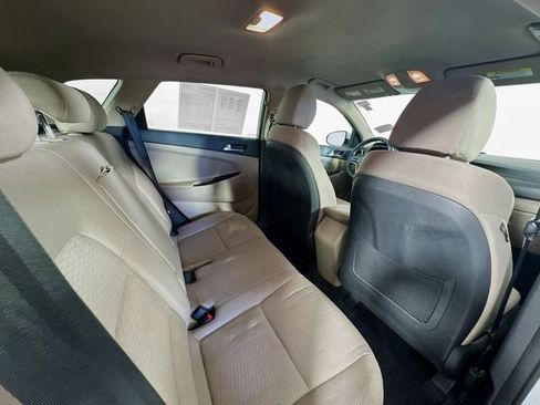 Used 2019 Hyundai Tucson SE AWD/4WD image 14