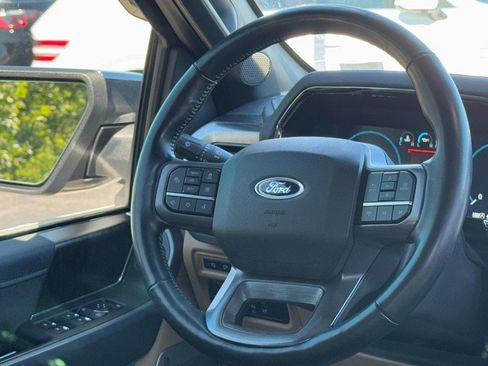 Used 2021 Ford F150 Lariat w/ Equipment Group 502A High AWD/4WD image 12