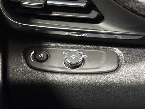 New 2026 Buick Envista Preferred FWD image 18