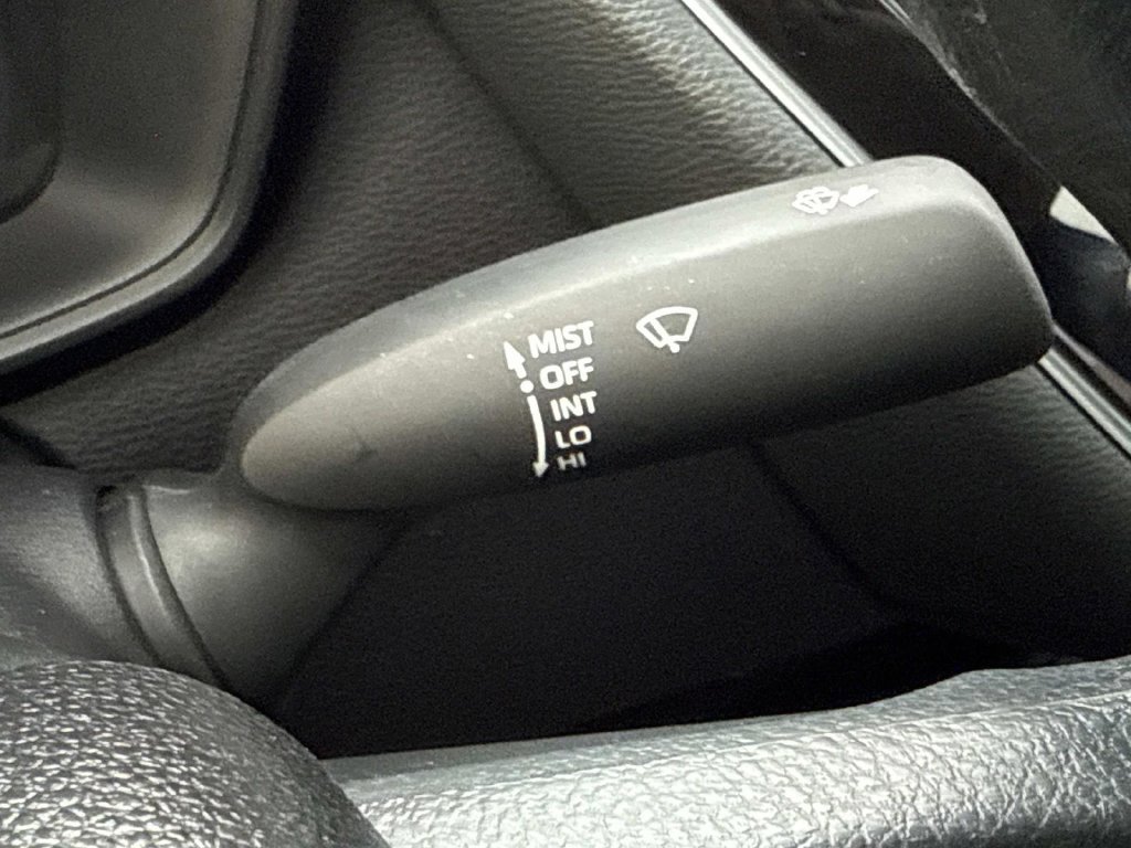 Used 2025 Toyota Corolla LE FWD image 20