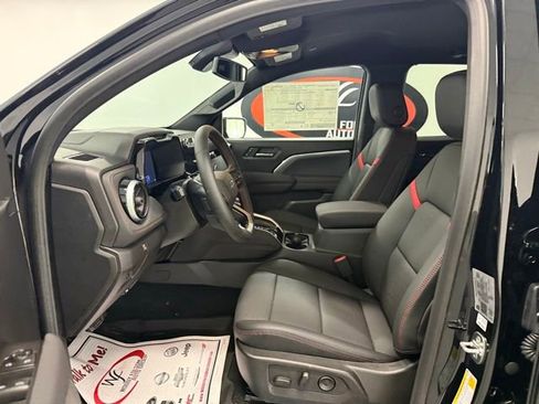 New 2026 Chevrolet Colorado Z71 w/ Z71 Convenience Package 2 image 9