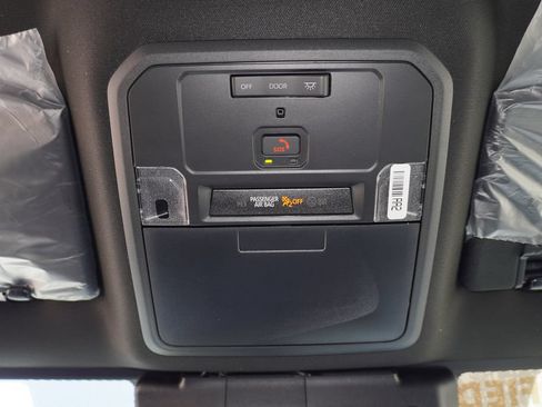 Certified 2026 Toyota Tacoma SR5 RWD image 18