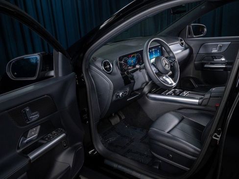 New 2025 Mercedes-Benz GLA 250 image 10