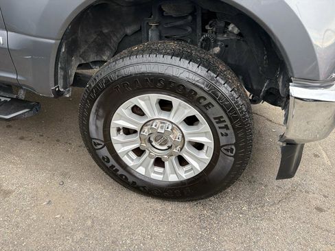 Used 2021 Ford F250 XLT AWD/4WD image 4