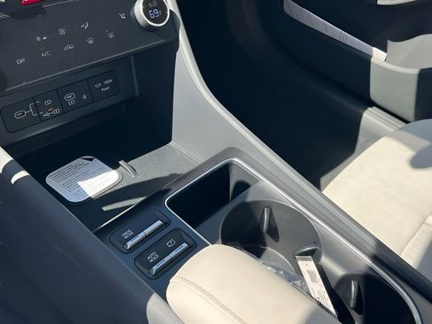 New 2026 Hyundai Sonata SEL FWD image 29