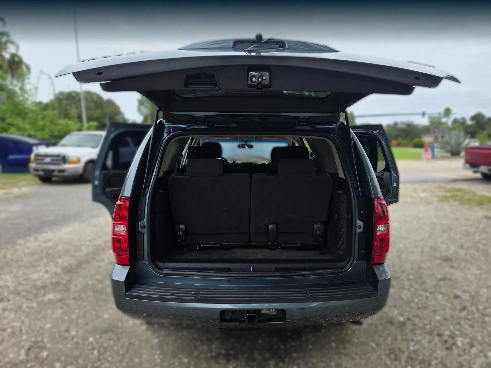 Used 2009 Chevrolet Tahoe LT AWD/4WD image 30