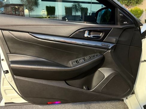 Used 2019 Nissan Maxima SR w/ Premium Package FWD image 22