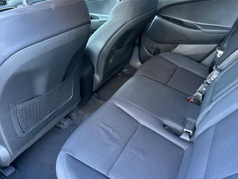 Used 2020 Hyundai Tucson Value w/ Cargo Package image 15