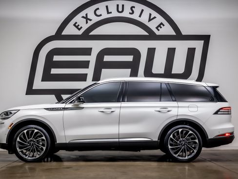 Used 2021 Lincoln Aviator Reserve w/ Equipment Group 202A AWD/4WD image 6