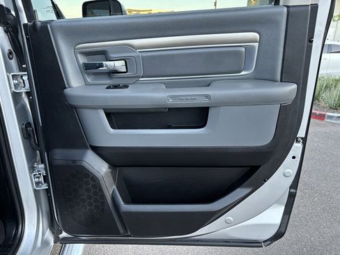 Used 2017 RAM 2500 Big Horn image 35