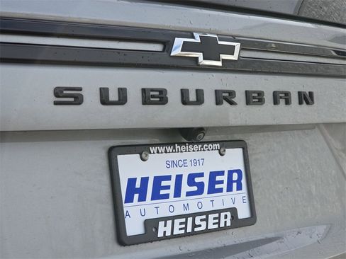 Certified 2023 Chevrolet Suburban Z71 image 33