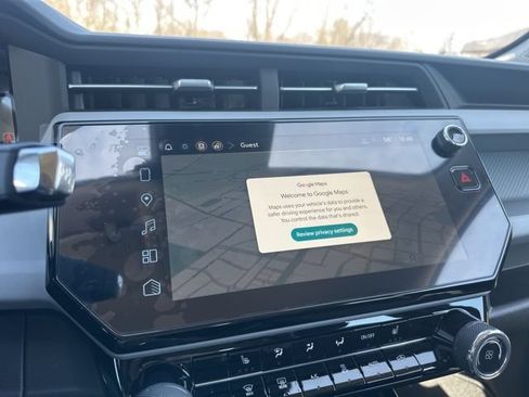 New 2027 Chevrolet Bolt LT w/ Comfort Package FWD image 22
