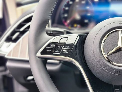 New 2026 Mercedes-Benz E 350 4MATIC Sedan image 29