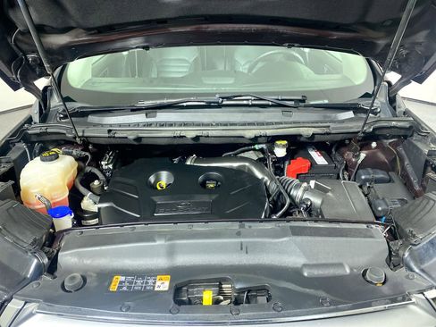 Used 2018 Ford Edge SEL w/ Equipment Group 201A image 27