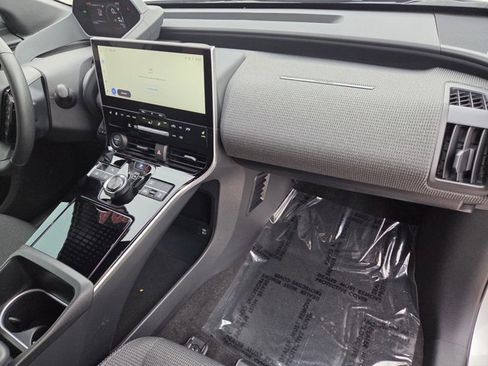 Used 2024 Toyota bZ4X XLE image 20