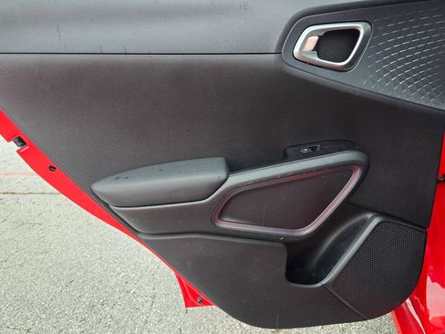 Used 2020 Kia Soul GT-Line w/ GT 2.0L Power Sunroof Package FWD image 11