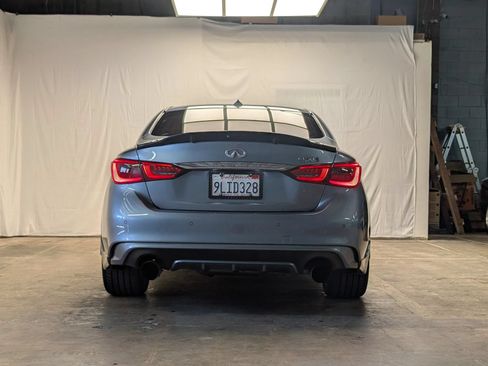 Used 2018 INFINITI Q50 Red Sport 400 w/ Sensory Package (Sport) RWD image 5