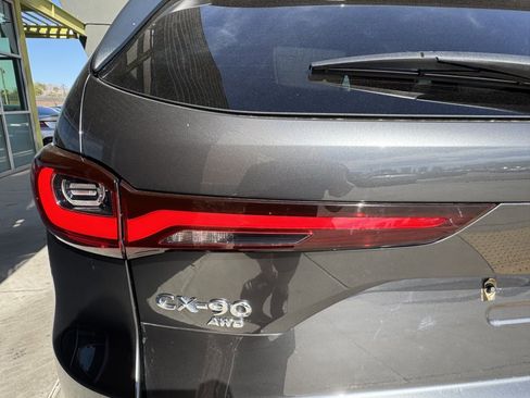 Used 2024 MAZDA CX-90 3.3 Turbo S w/ Premium Package image 13