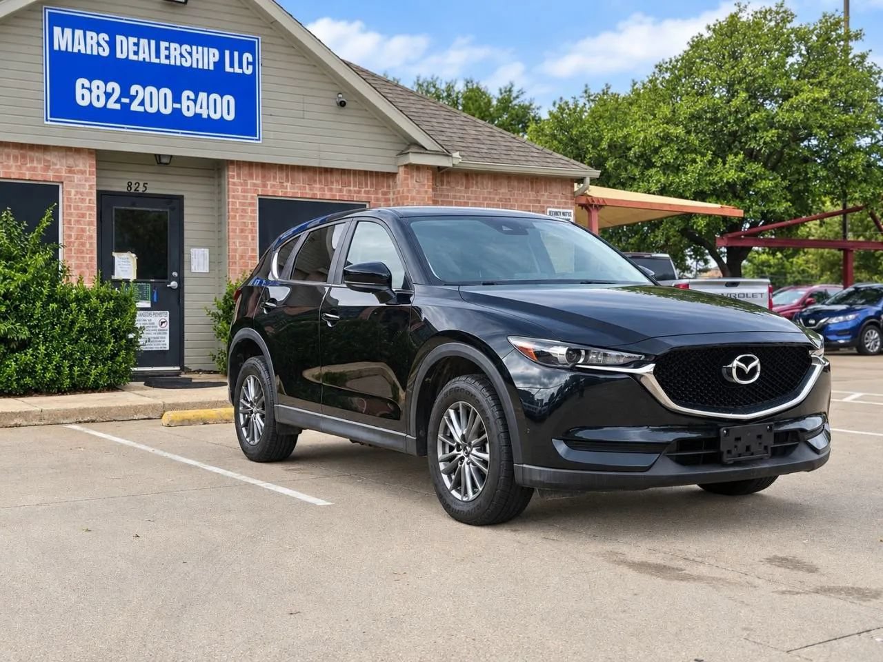 Used 2017 MAZDA CX-5 Touring FWD image 1