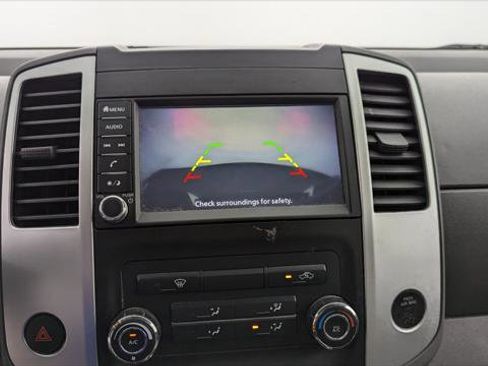 Used 2019 Nissan Frontier S image 23