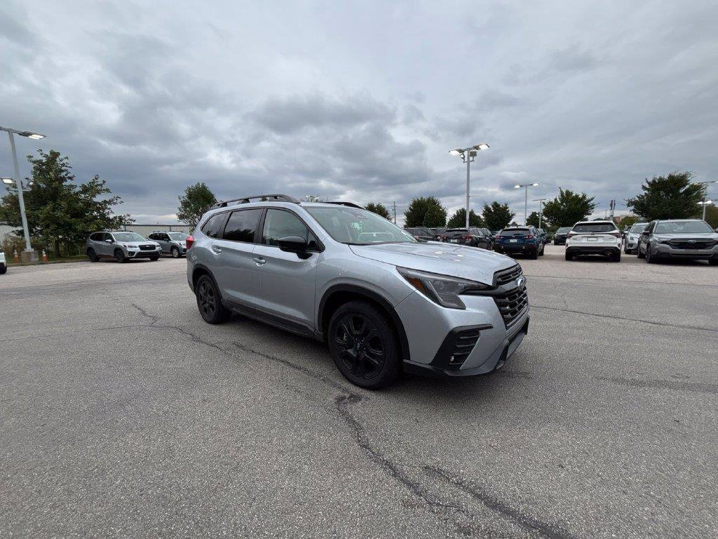 Used 2024 Subaru Ascent Onyx Edition AWD/4WD image 8