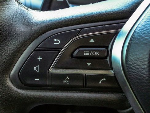 Used 2025 INFINITI QX50 Sport image 27