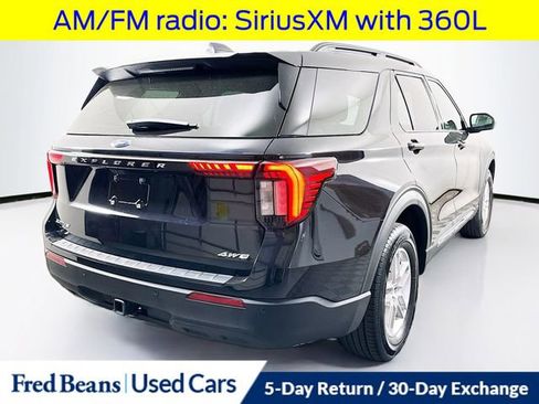 Certified 2025 Ford Explorer Active image 9