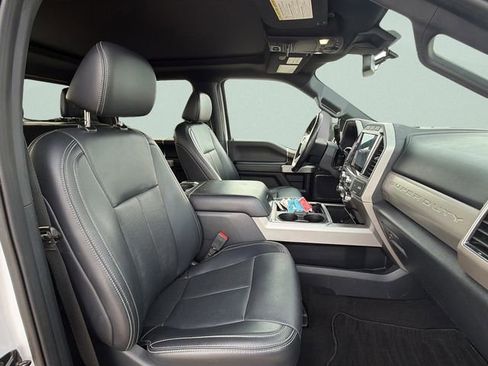 Used 2022 Ford F250 Lariat w/ Tremor Off-Road Package image 12