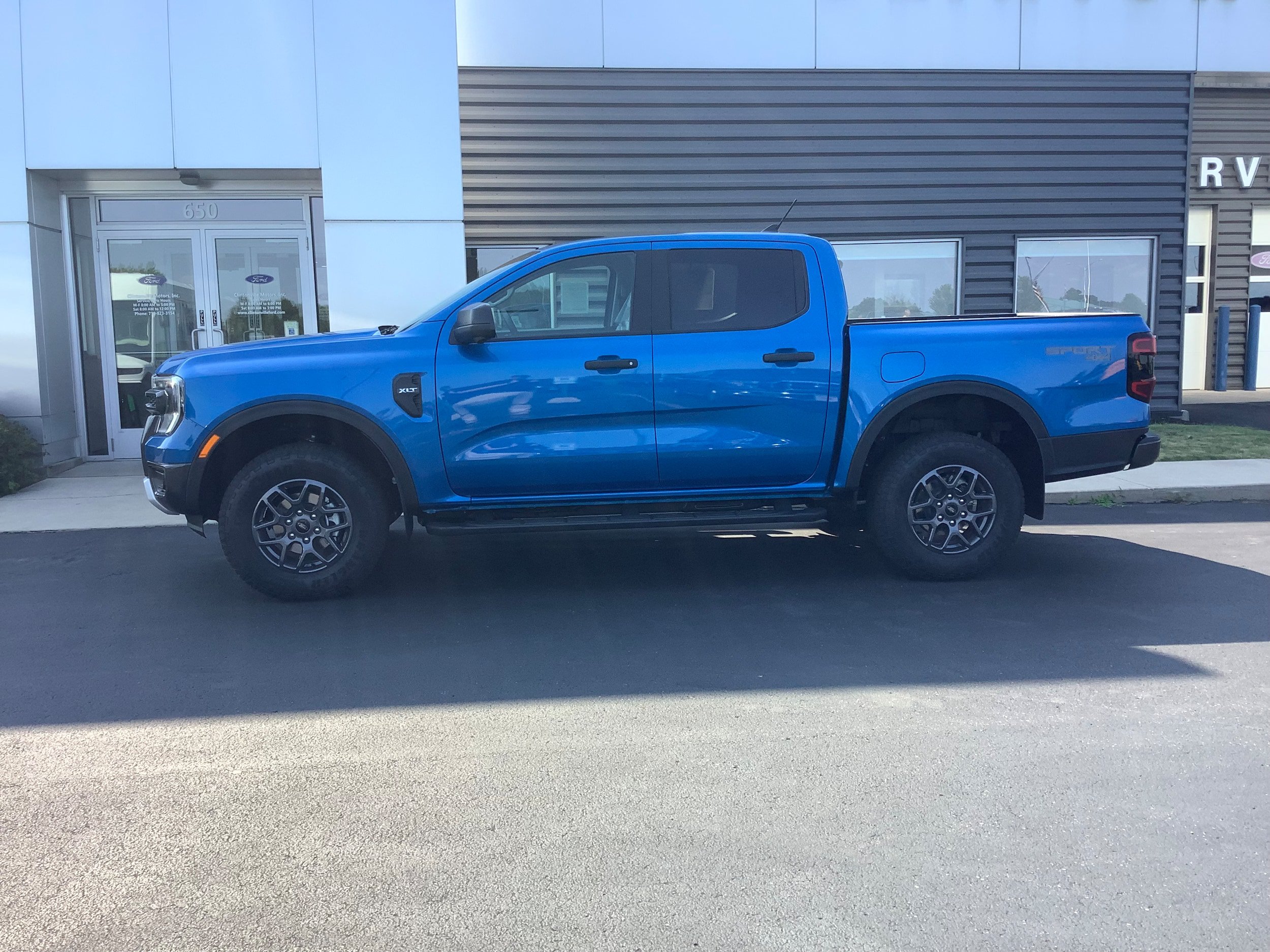 New 2026 Ford Ranger XLT w/ Technology Package AWD/4WD image 2